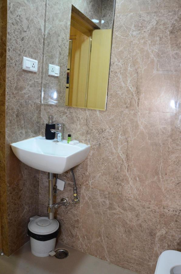 Crytsal Residency Hotell Ranchi Eksteriør bilde