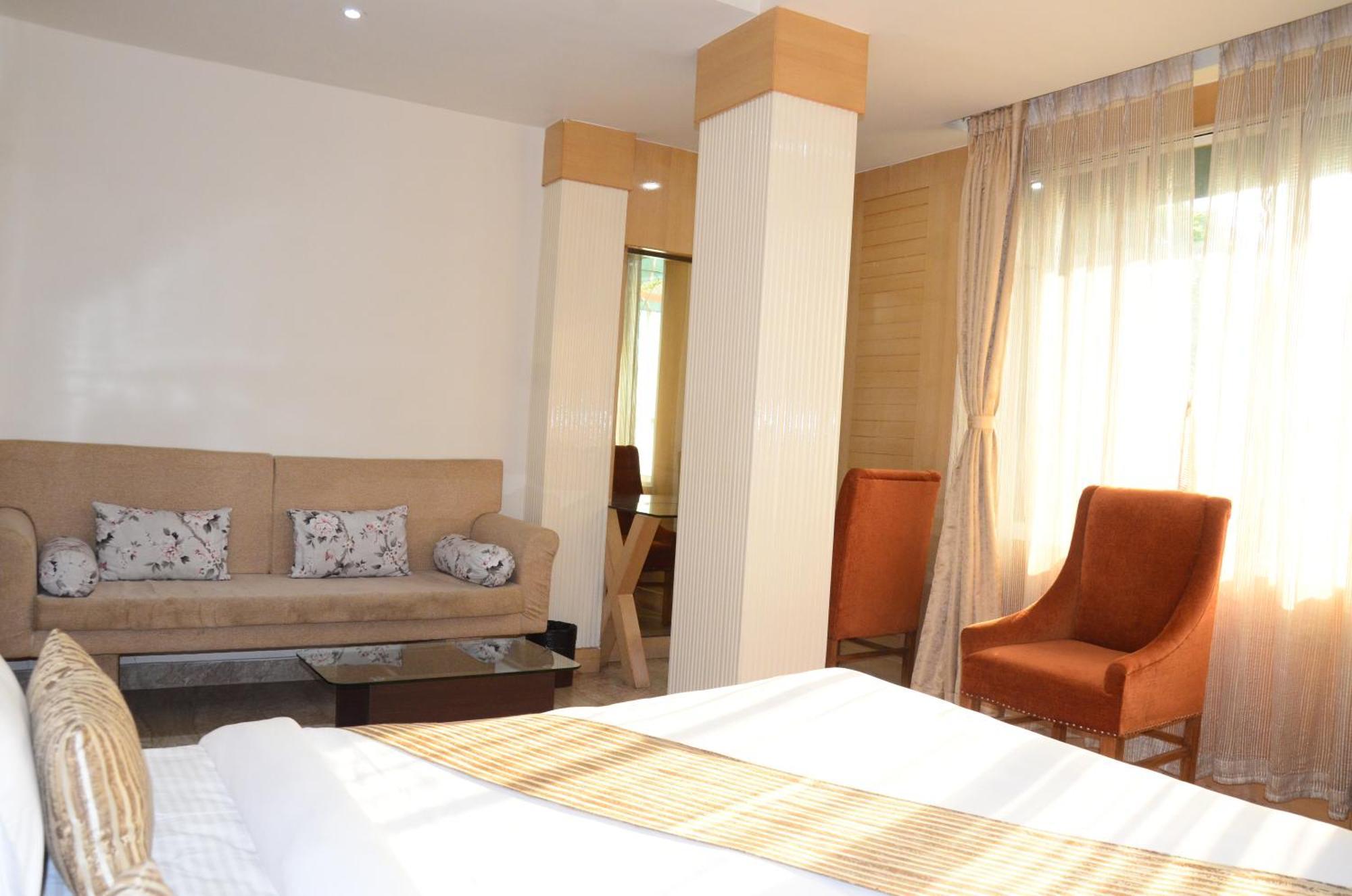 Crytsal Residency Hotell Ranchi Eksteriør bilde